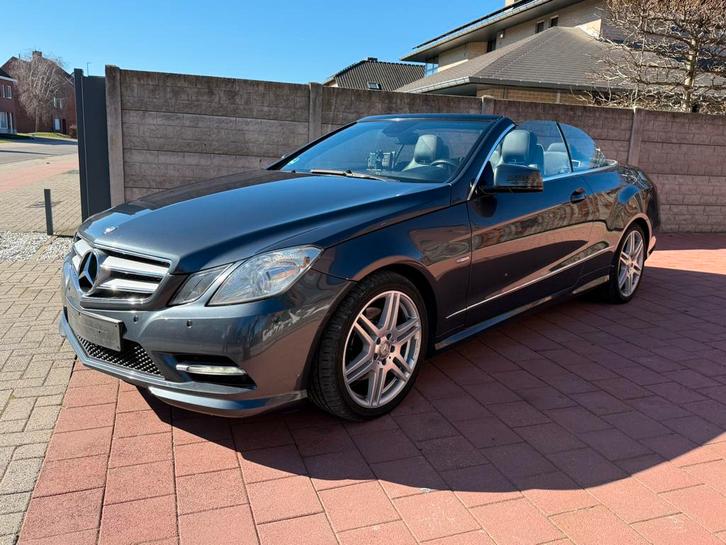 Mercedes E220 Cdi AMG pakket avantgard EURO 5 Cabrio, Autos, Mercedes-Benz, Particulier, Radio, Diesel, Euro 5, Enlèvement