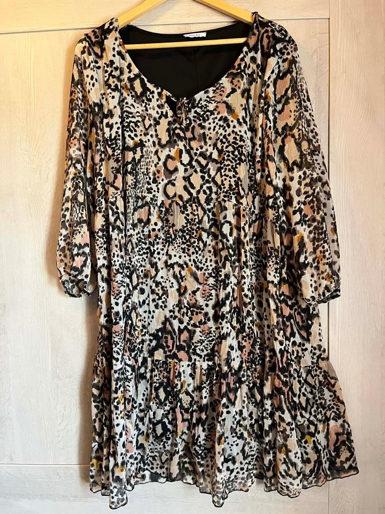 kleed paprika tijgerprint 50 amper gedragen, Kleding | Dames, Grote Maten, Paprika, Ophalen of Verzenden, Zo goed als nieuw, Jurk