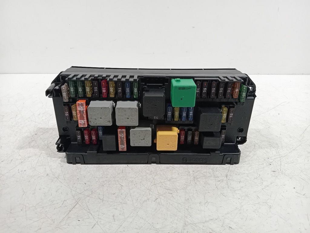 Zekeringkast Mercedes-Benz SLK-Klasse, Onderdelen@venauto.nl, Van der Ven Autorecycling B.V., Gebruikt, Ettenseweg 76, 4706 PB Roosendaal, The Netherlands