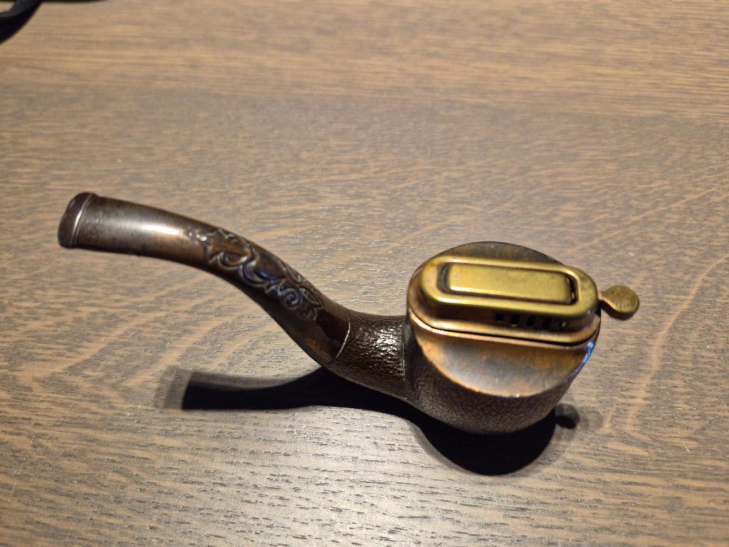 Briquet fabriqué au Japon occupé, Antiquités & Art, Enlèvement ou Envoi