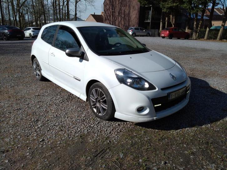 Renault Clio 3 gt, Auto's, Renault, Particulier, Clio, Android Auto, Benzine, Euro 5, Berline, 3 deurs, Handgeschakeld, Wit, Zwart