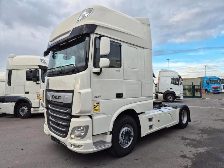 DAF XF 530 FT SUPER SPACE CAB ZF INTARDER, Autos, Camions, Entreprise, Achat, ABS, Régulateur de distance, Air conditionné, Verrouillage central
