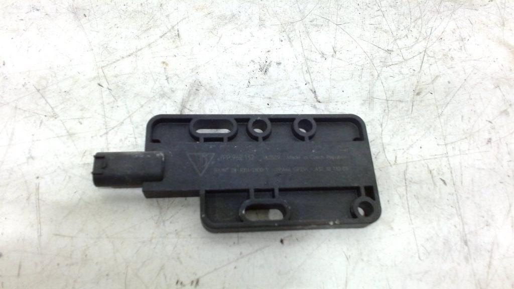 Antenne versterker Porsche Panamera, Enlèvement ou Envoi, Van der Ven Autorecycling B.V., Onderdelen@venauto.nl, Ettenseweg 76, 4706 PB Roosendaal, The Netherlands