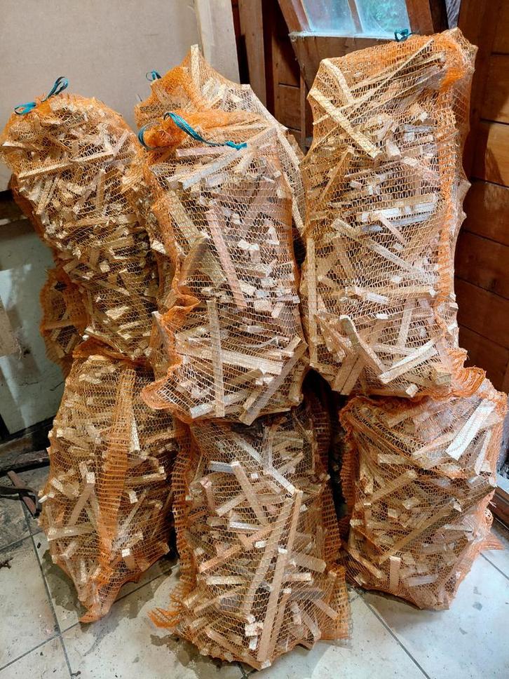 Petit bois d’allumage – Sac de 5 kg, Jardin & Terrasse, Bois de chauffage, Enlèvement ou Envoi