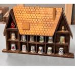 14x vingerhoedjes vinger hoedjes antiek in houten huisje, Verzamelen, Vingerhoedjes, Ophalen of Verzenden, Zo goed als nieuw, Porselein