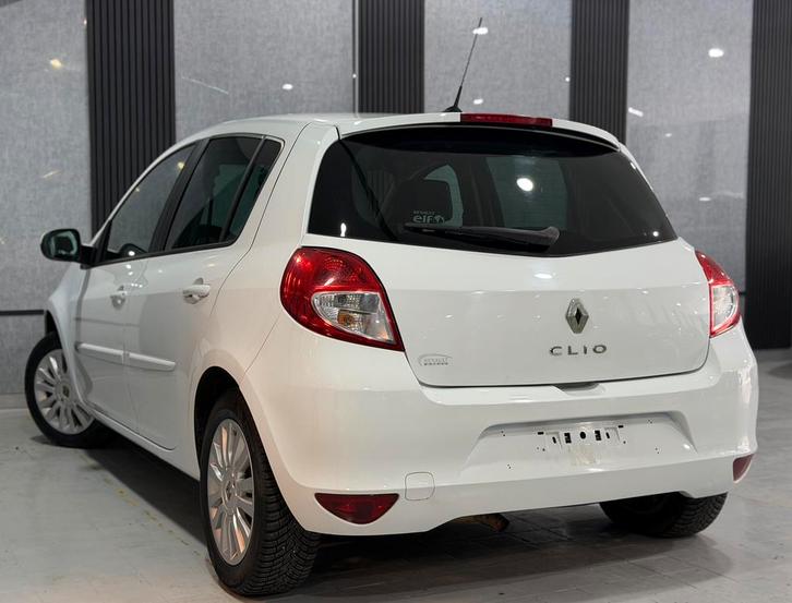 RENAULT CLIO FACE LIFT ESSENCE BOÎTE AUTO PRETE À IMMAT, Autos, Renault, Entreprise, Achat, Clio, ABS, Phares directionnels, Airbags