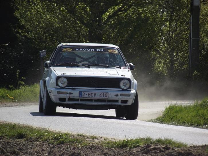 VW Golf GTI MK2 rally, Autos, Volkswagen, Particulier, Golf, Essence, Hatchback, Boîte manuelle, Blanc, Autre, Traction avant