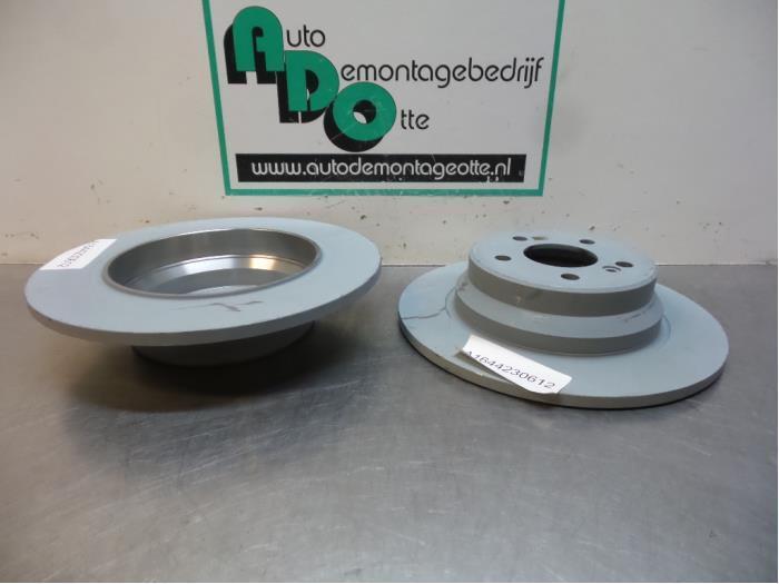 Disque de frein arrière d'un Mercedes ML-Klasse (ML-Klasse, Autos : Pièces & Accessoires, Freins & Transmission, Utilisé, 3 mois de garantie