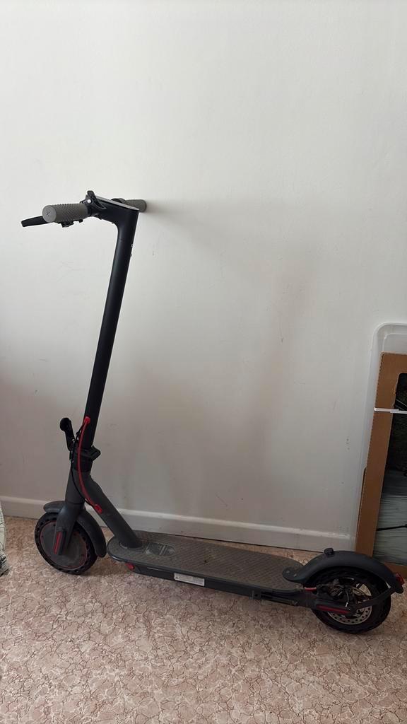 E step, Fietsen en Brommers, Steps, Zo goed als nieuw, Ophalen