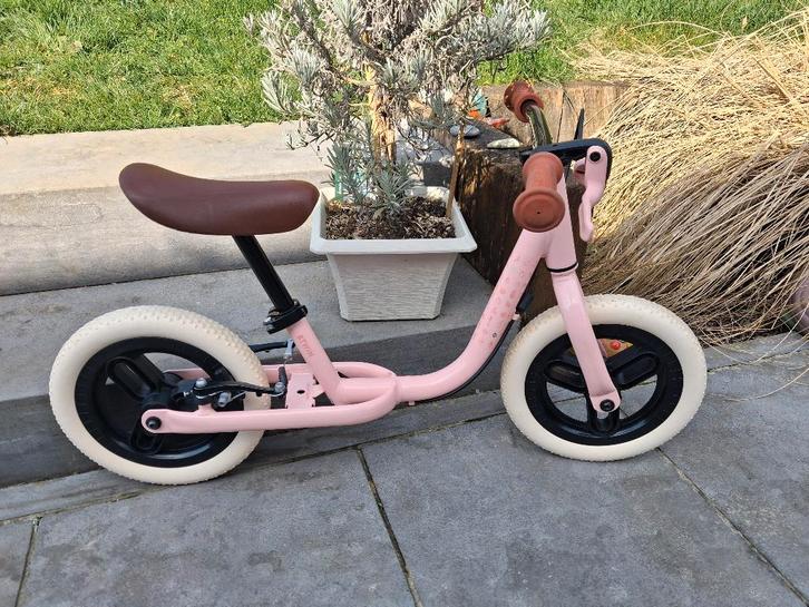 Draisienne rose pour enfant de +- 1 à 3ans (BTWIN), Fietsen en Brommers, Fietsen | Kinderfietsjes, Gebruikt, Minder dan 16 inch