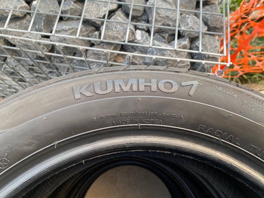 185/55 R15 86H KUMHO ** SHOWROOMBANDEN **, Autos : Pièces & Accessoires, Pneus & Jantes, Neuf, 15 pouces, Véhicule de tourisme