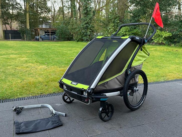 Thule Chariot Cab (2-zits fietskar), Fietsen en Brommers, Fietsaccessoires | Aanhangwagens en Karren, Gebruikt, Kinderkar, Vering