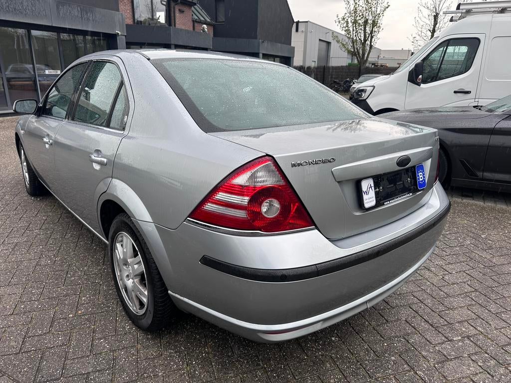 Ford mondeo automatique., Achat, Entreprise, Mondeo, Carnet d'entretien