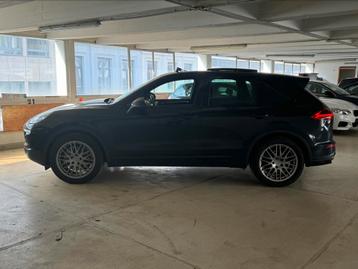 Porsche cayenne 3.0 diesel full option face lift, Autos, Porsche, Cuir, Cayenne, Achat, Diesel