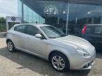 Alfa Romeo Giulietta 1.4 TB 16V TURISMO (bj 2016), Gebruikt, Zwart, 4 cilinders, 120 pk