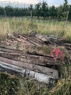 Treinbilzen en afbraakhout, Ophalen
