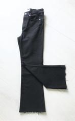 ZARA nieuwe zwarte jeans - 38, Kleding | Dames, Spijkerbroeken en Jeans, Nieuw, Zara, W30 - W32 (confectie 38/40), Ophalen of Verzenden