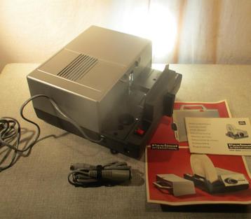Prima Diaprojector van Braun - Paximat International beschikbaar voor biedingen