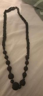 Collier Rouw vers 1890 - les perles fines forment de grosses, Enlèvement