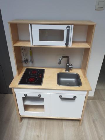 Belle kitchenette d'Ikea