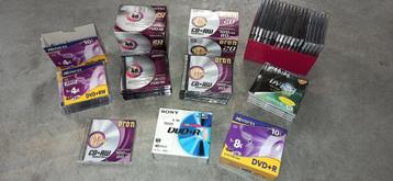 Partij dvd's & cd's & lege doosjes (nieuw)   beschikbaar voor biedingen