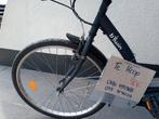 Btwin fiets perfecte staat lage opstap met mand +verlichting, Fietsen en Brommers, Ophalen, Zo goed als nieuw