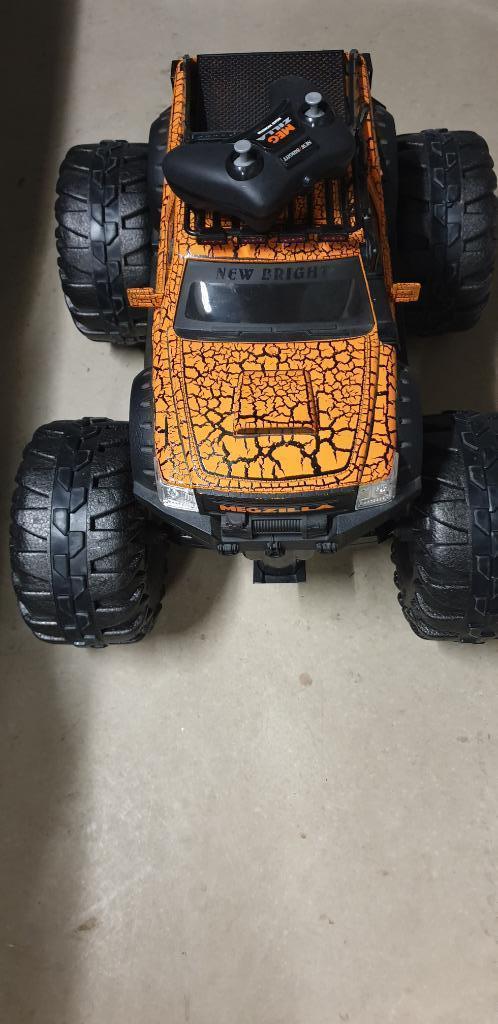 Grand Monster Truck 4x4, Hobby en Vrije tijd, Modelbouw | Radiografisch | Auto's, Ophalen