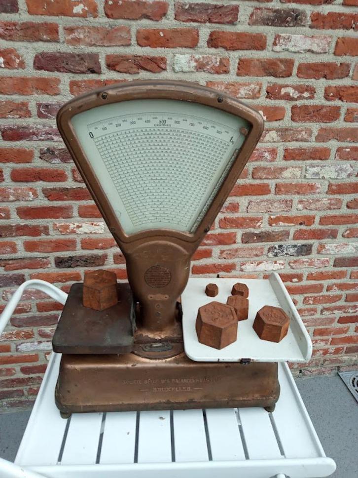 oude weegschaal 50€., Antiek en Kunst, Antiek | Gereedschap en Instrumenten, Ophalen