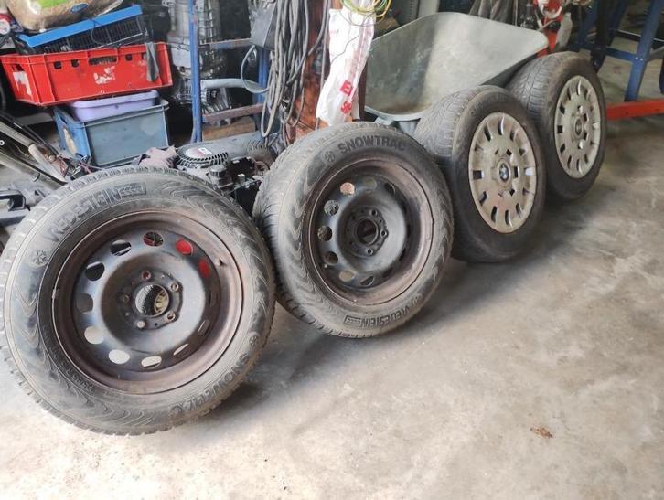 Bmw wintervelgen, Auto-onderdelen, Banden en Velgen, Banden en Velgen, Winterbanden, 15 inch, 195 mm, Personenwagen, Gebruikt