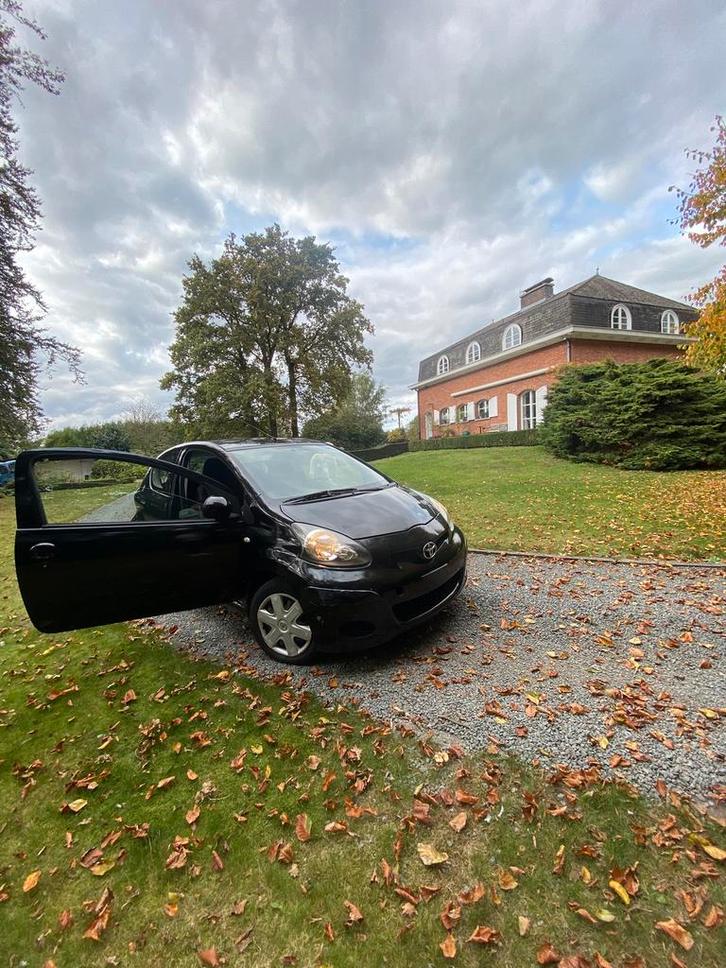 Toyota Aygo 1.0 Benzine – 2010 – 157.000 km, Autos : Pièces & Accessoires, Autres pièces automobiles, Toyota, Enlèvement ou Envoi