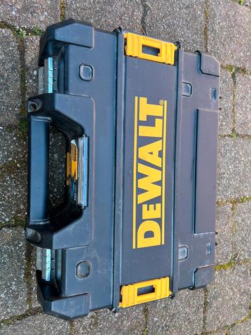 Dewalt Tstak koffer beschikbaar voor biedingen