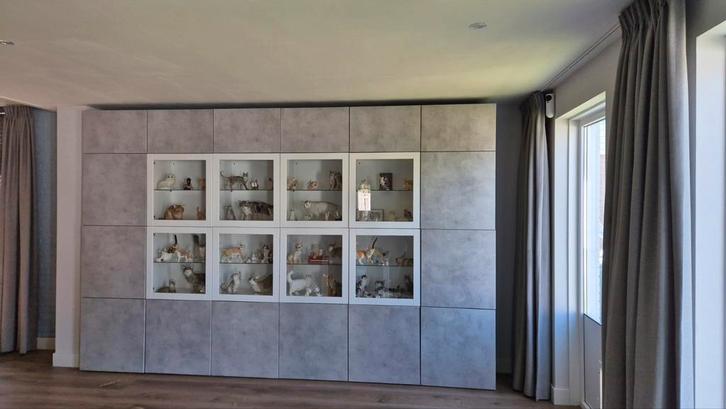 Wandkast ikea met niet bindende opstelling, Huis en Inrichting, Kasten | Wandmeubels, Zo goed als nieuw, 200 cm of meer, 300 cm of meer