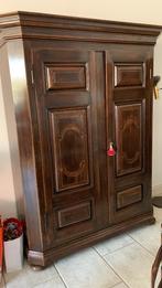 Massief houten kast, Enlèvement