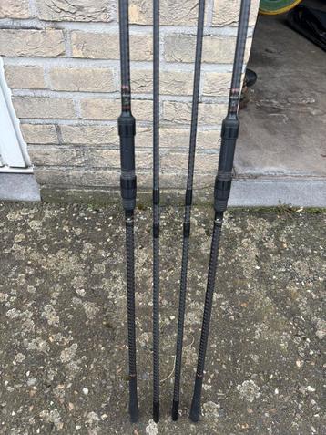 2 x free spirit helical 12ft 3lb beschikbaar voor biedingen