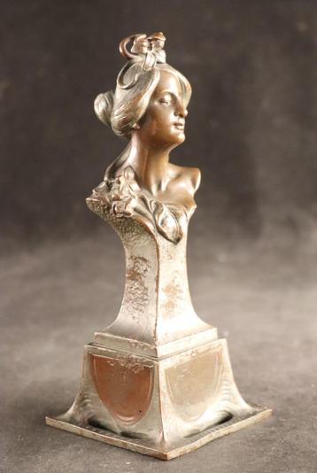Mooie bronzen Art Nouveau buste beschikbaar voor biedingen