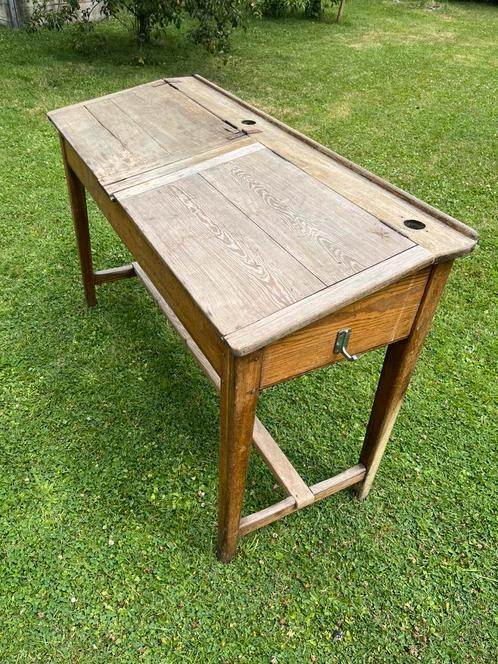 Ancien bureau d’école en bois, Antiek en Kunst, Antiek | Meubels | Tafels, Ophalen