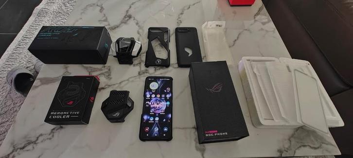 Asus rog phone 5, Telecommunicatie, Mobiele telefoons | Overige merken, Zo goed als nieuw, Zonder abonnement, Zonder simlock, Overige modellen