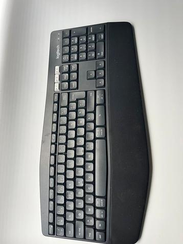 Logitech MK850 Performance - Draadloos Toetsenbord - Azerty beschikbaar voor biedingen