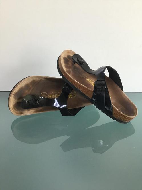 Gratis Verzenden | Birkenstock Gizeh zwarte slippers 38, Kleding | Dames, Schoenen, Zo goed als nieuw, Slippers, Zwart, Verzenden