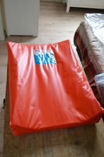 verzorgingskussen, 2x hoes en bavetten, Kinderen en Baby's, Ophalen, Gebruikt, Overige typen