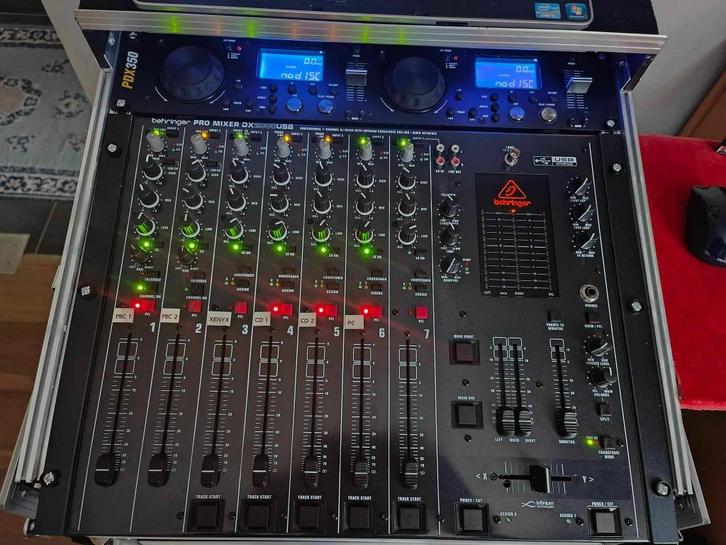 Te koop DJ Installatie compleet, Muziek en Instrumenten, Dj-sets en Draaitafels, Zo goed als nieuw, Dj-set, Behringer, Ophalen