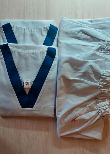 Uniform verpleegkunde UCLL (2 stuks), Enlèvement