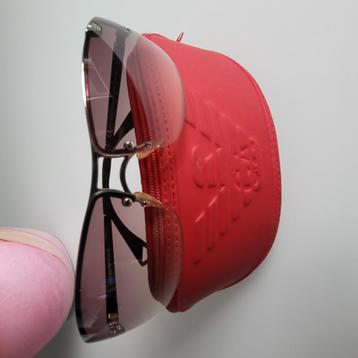 Emporio Armani. beschikbaar voor biedingen