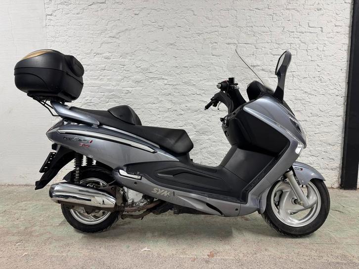 Motorscooter SYM GTS 125i - 2012 - 7500km, Motos, Motos | Marques Autre, Particulier, Scooter, jusqu'à 11 kW, 1 cylindre, Éclairage LED