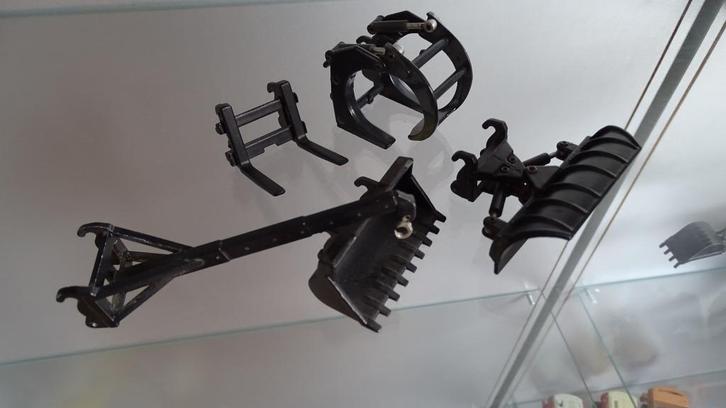 Setje Aanbouwdelen voor Shovels schaal 1:50, Hobby en Vrije tijd, Modelauto's | 1:50, Nieuw, Hijskraan, Tractor of Landbouw, Overige merken