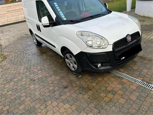Fiat doblo amper 66000 km, Auto's, Bestelwagens en Lichte vracht, Particulier, Airconditioning, Cruise Control, Fiat, Diesel, Euro 4