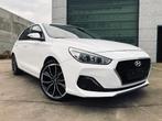Hyundai 1.4 Select N-Performance look. GARANTIE, Auto's, Voorwielaandrijving, Stof, 4 cilinders, 1368 cc
