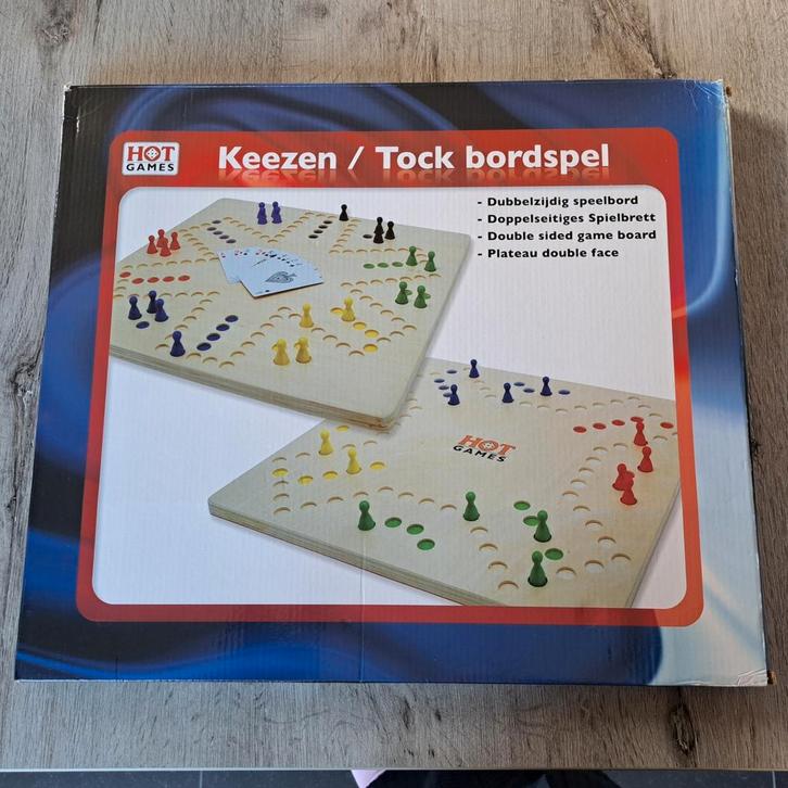 Keezen bordspel, Games en Spelcomputers, Spelcomputers | Overige, Zo goed als nieuw, Ophalen