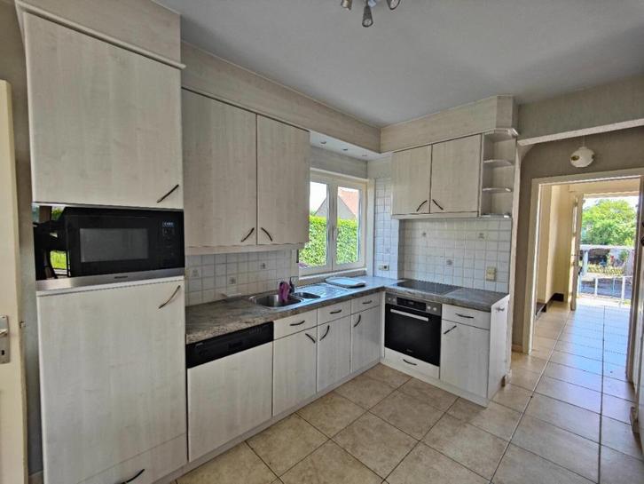 L-keuken met Miele toestellen + kolomkast + extra deuren, Huis en Inrichting, Keuken | Complete keukens, Gebruikt, Hoekkeuken