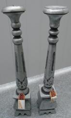 HOUTEN HANDGEMAAKTE KANDELAAR ZILVERKLEURIG 2 stuks 60 CM NI, Overige kleuren, 50 tot 75 cm, Nieuw, Ophalen of Verzenden